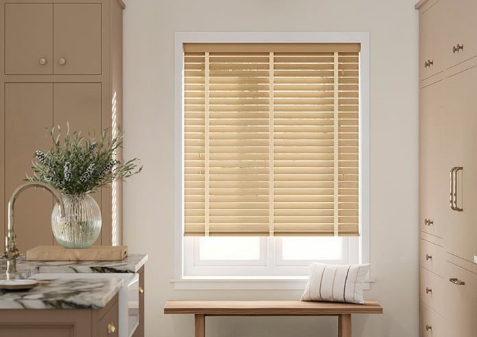 Shino Deluxe, Maple - Motorised Venetian Blind - Image 3